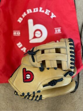 Bradley Baseball Tan Glove with Navy Lacing